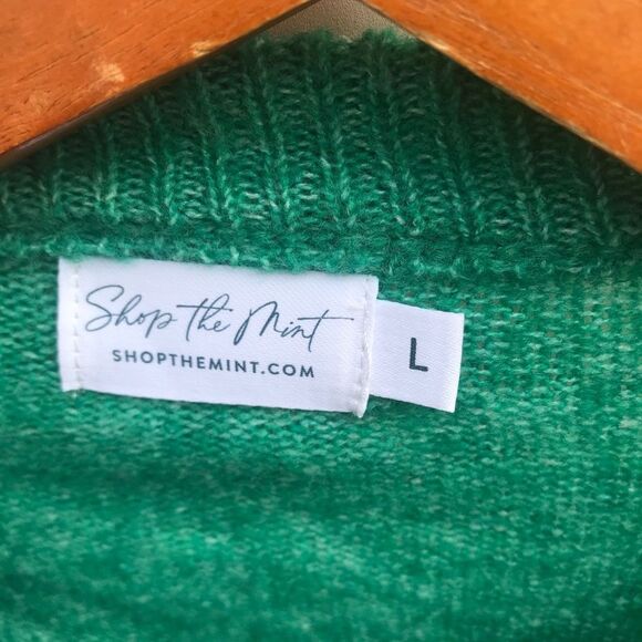 2 Sweaters  Kim Rogers Premier International Christmas Sweater Size Large - Picture 5 of 10